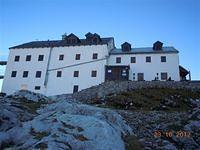 wellknown Riemannhaus - closed for winter